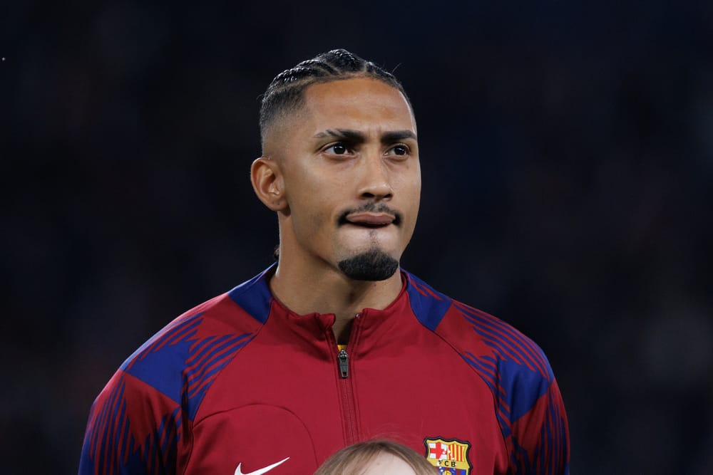 Barcelona FC Puts Raphinha on the Transfer Market: Will He Move to Saudi Arabia?