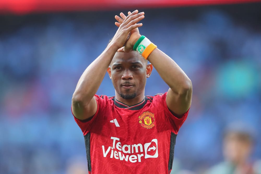 Manchester United Triumph Over Newcastle in Thrilling 3-2 Premier League Clash